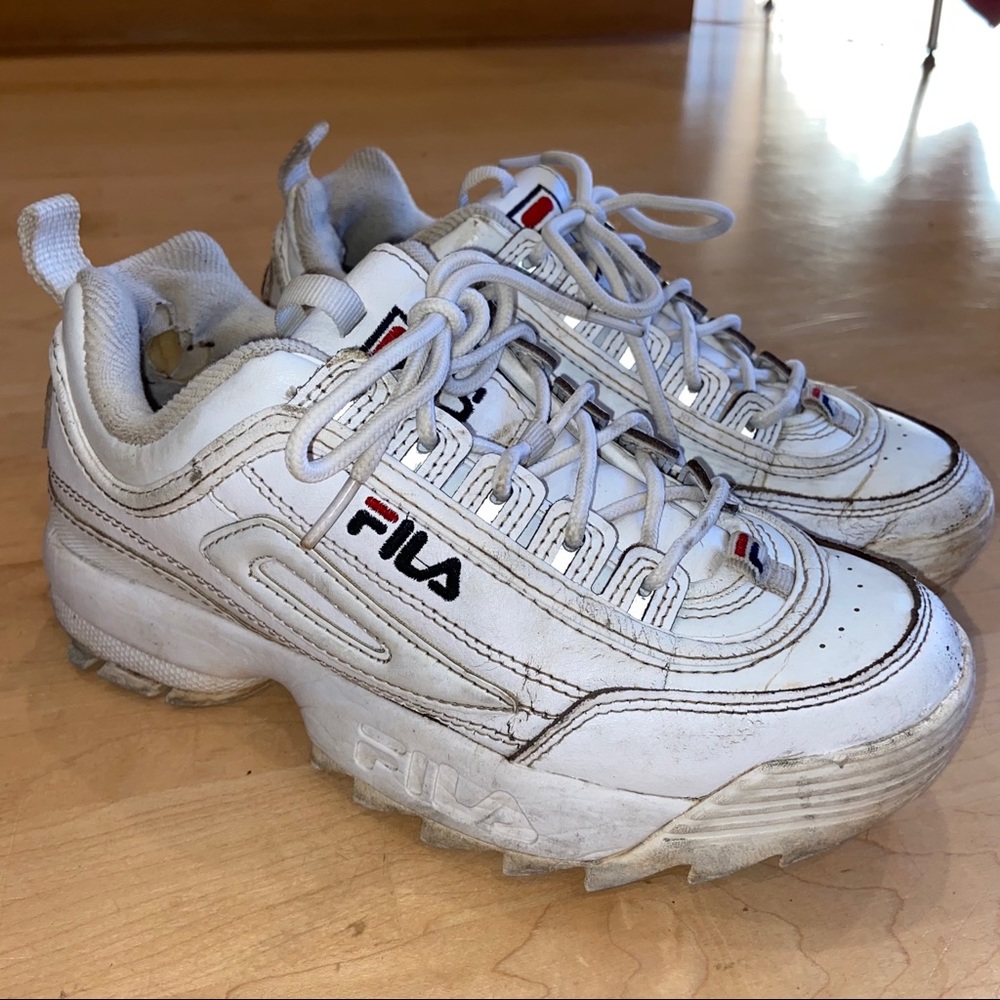 ❌ SOLD ❌Fila Disruptor II white 6.5